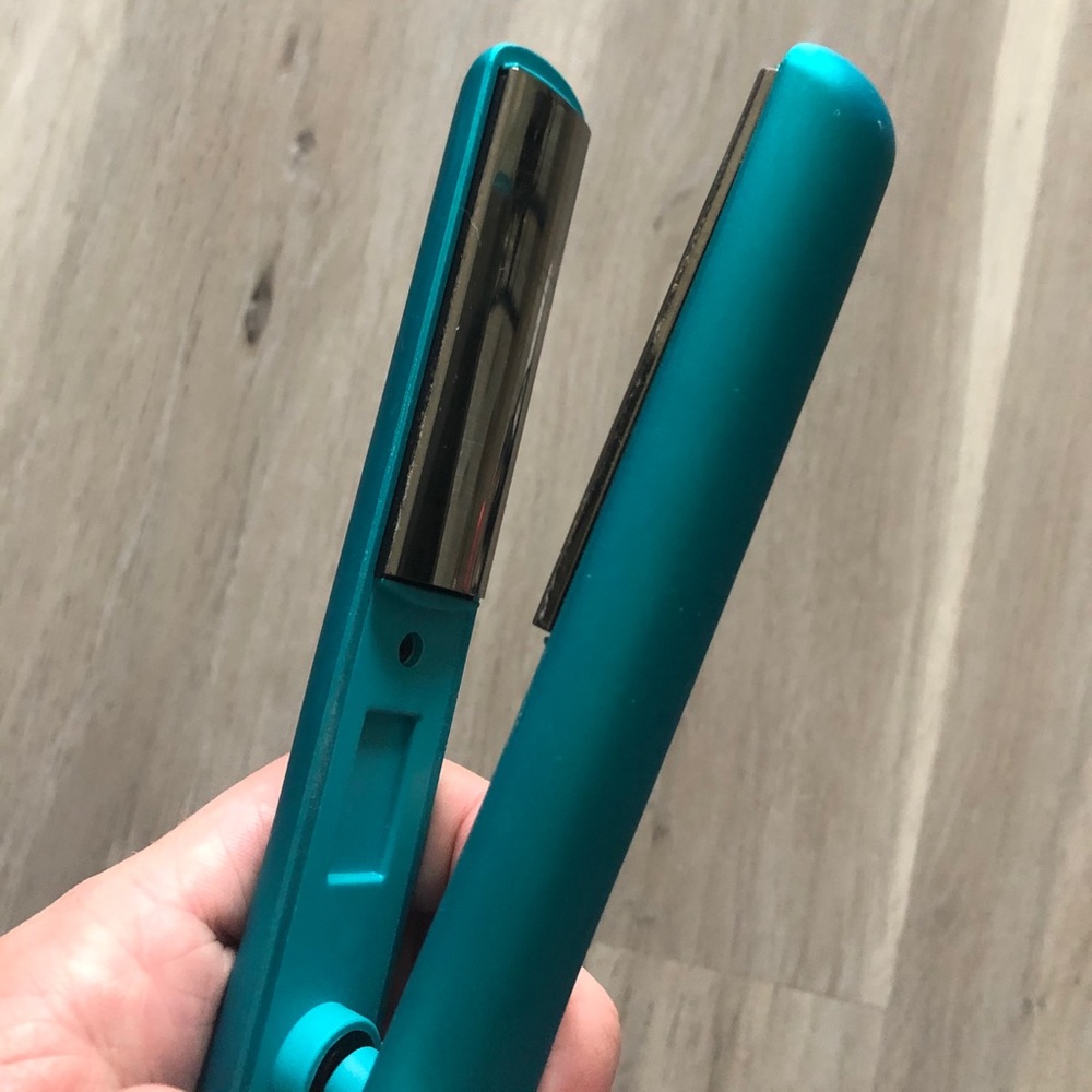 Chi 1 inch hair straightener